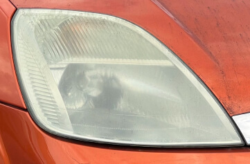 紫外線（UV）による色褪せ